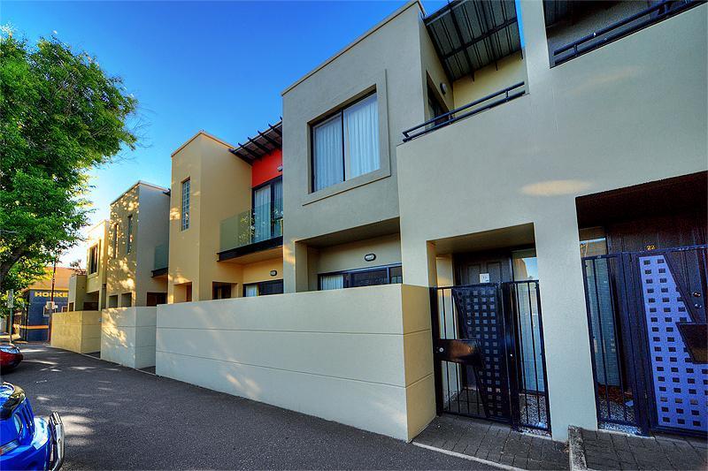 Rnr Serviced Apartments Adelaide - Sturt St Exterior photo